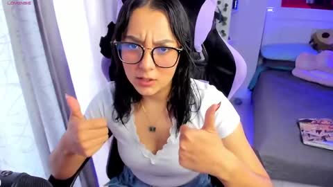 Lili online show from 12.16.24