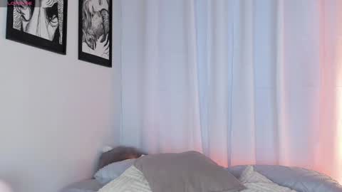 Irisita online show from 12.19.24