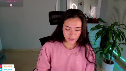 Luisa    online show from 01.28.25