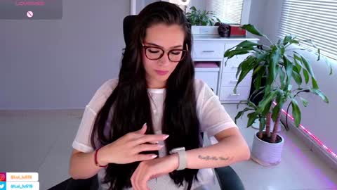 Luisa    online show from 01.31.25