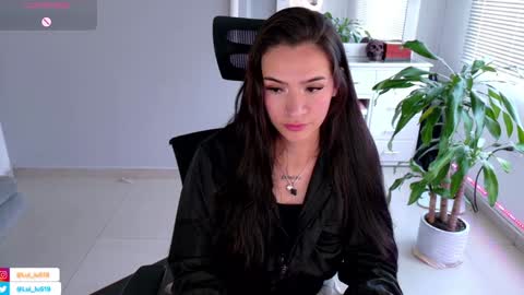 Luisa    online show from 02.02.25