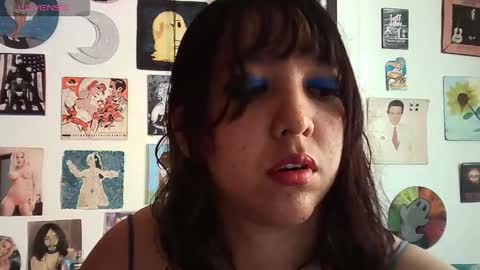 Nana Bela  online show from 02.25.25