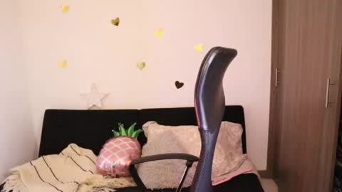 Snapshot of soytropicalfruit chatting on 12.16.24 You want to talk to me more personal follow me in My Channel VIP 50 the discount online show from 12.16.24