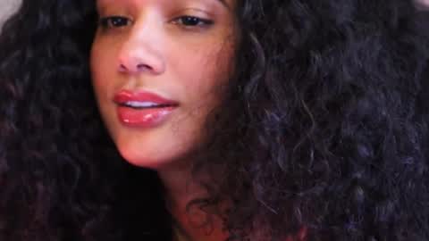 Snapshot of soytropicalfruit chatting on 12.16.24 You want to talk to me more personal follow me in My Channel VIP 50 the discount online show from 12.16.24