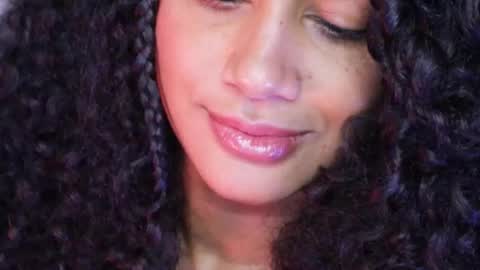 Snapshot of soytropicalfruit chatting on 01.21.25 You want to talk to me more personal follow me in My Channel VIP 50 the discount online show from 01.21.25