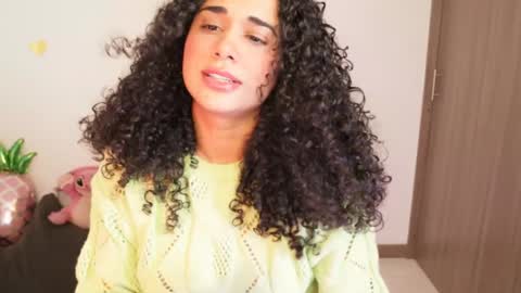 Snapshot of soytropicalfruit chatting on 02.05.25 You want to talk to me more personal follow me in My Channel VIP 50 the discount online show from 02.05.25