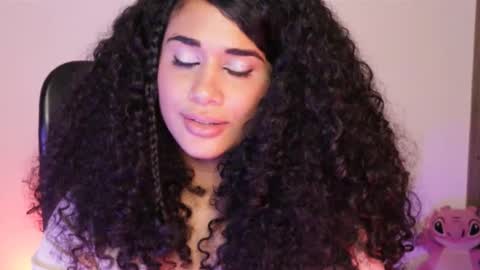 Snapshot of soytropicalfruit chatting on 02.12.25 You want to talk to me more personal follow me in My Channel VIP 50 the discount online show from 02.12.25