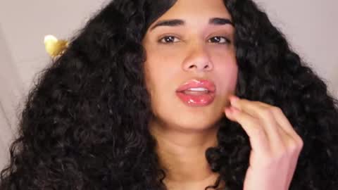 Snapshot of soytropicalfruit chatting on 02.17.25 You want to talk to me more personal follow me in My Channel VIP 50 the discount online show from 02.17.25