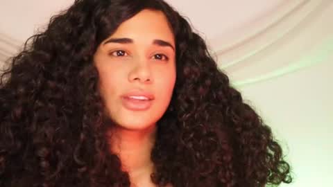 Snapshot of soytropicalfruit chatting on 03.01.25 You want to talk to me more personal follow me in My Channel VIP 50 the discount online show from 03.01.25