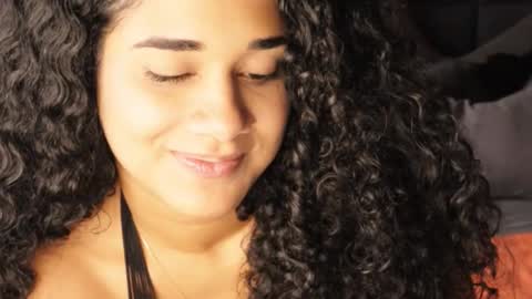 Snapshot of soytropicalfruit chatting on 11.27.25 You want to talk to me more personal follow me in My Channel VIP 50 the discount online show from 11.27.25