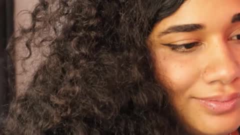 You want to talk to me more personal follow me in My Channel VIP  50 the discount       online show from 02.10.26