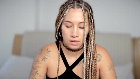 brisa  s online show from 01.18.25