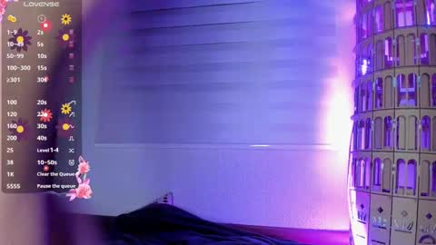 Snapshot of soyvane chatting on 03.11.25 VANESSA online show from 03.11.25