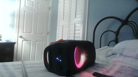 TrndSettrz online show from 02.09.25