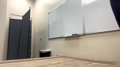 Snapshot of spandex5282 chatting on 02.02.25 Spandex fetish online show from 02.02.25