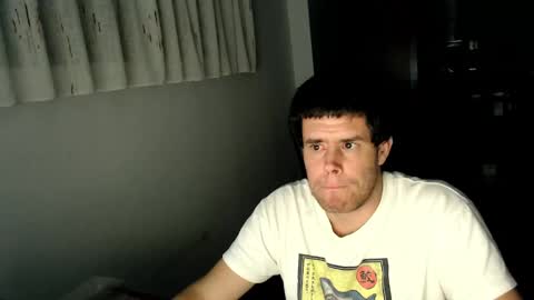 Snapshot of spanishboytenerife chatting on 01.28.25 spanish online show from 01.28.25