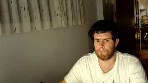 Snapshot of spanishboytenerife chatting on 02.19.25 spanish online show from 02.19.25