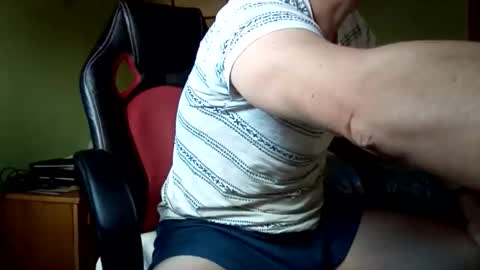 Manu  online show from 09.09.25