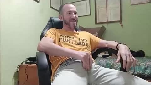 Manu  online show from 12.14.25