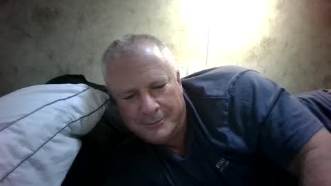 Snapshot of spankmebitches1 chatting on 04.19.26 Slave online show from 04.19.26