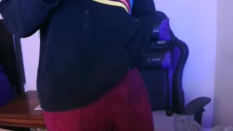 Tip 1 token  Follow me on instagram  Sparkle pinuppp online show from 01.05.25