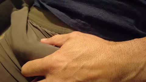 sparklenuts17 online show from 02.17.25