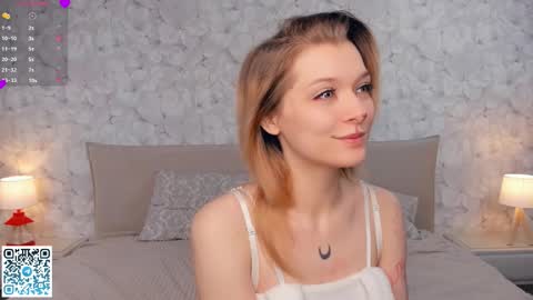 Snapshot of sparkly_k chatting on 03.01.26 Kate online show from 03.01.26