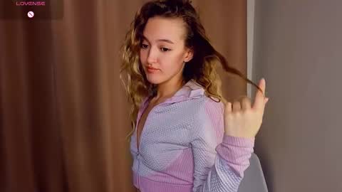 Snapshot of sparkusha chatting on 02.22.26 Mary online show from 02.22.26