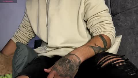 Snapshot of spartan_knight16 chatting on 10.16.25 spartan_knight16 online show from 10.16.25