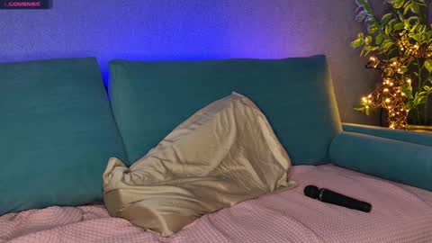 Snapshot of special_person chatting on 12.13.24 Nicole online show from 12.13.24