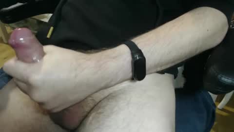 Snapshot of specific94 chatting on 12.02.24 specific94 online show from 12.02.24