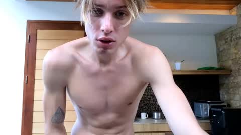 Sasha --  online show from 03.22.26