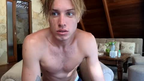 Sasha --  online show from 04.15.26