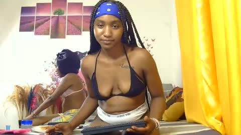 Snapshot of spicy_angels chatting on 06.07.26 Quinter Cheeky online show from 06.07.26