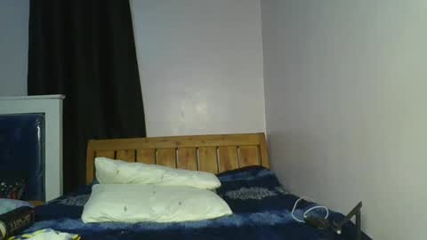 Snapshot of spicy_cherrie chatting on 04.30.26 cherrie online show from 04.30.26