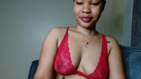 Snapshot of spicy_kerrine chatting on 07.07.26 Spicy kerrine online show from 07.07.26