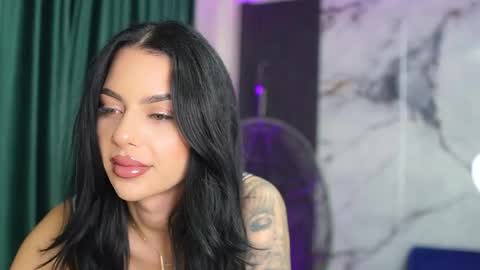 Snapshot of spicy_maple chatting on 10.31.25 Spicy Maple online show from 10.31.25