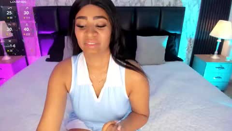 Snapshot of spicyamelia chatting on 11.12.25 Amelia GTM-5 817 IG Spicychoco am online show from 11.12.25