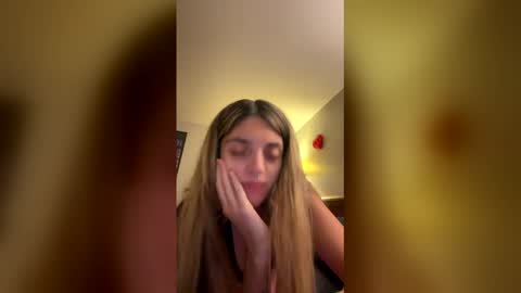 Snapshot of spicydiamond23 chatting on 05.23.26 spicydiamond23 online show from 05.23.26