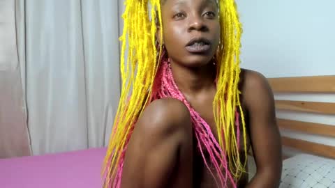 Snapshot of spicyshante chatting on 05.19.26 Shante online show from 05.19.26