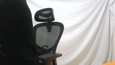 Marco. When Im offline you can view premium content in bio online show from 12.04.25