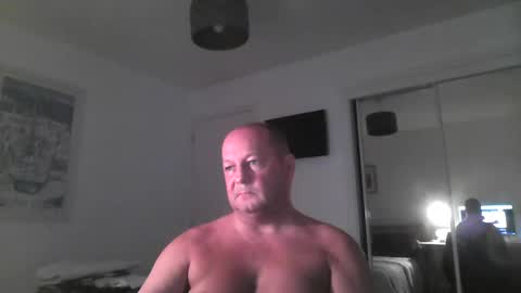 Snapshot of spidey1051a chatting on 12.18.24 spidey1051a online show from 12.18.24