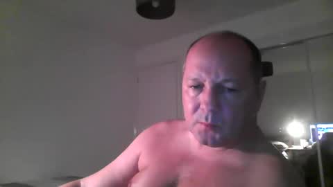 Snapshot of spidey1051a chatting on 03.10.25 spidey1051a online show from 03.10.25