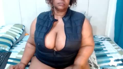 Snapshot of splendidtalitha chatting on 05.26.26 SplendidTalitha online show from 05.26.26