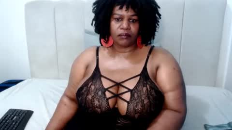 Snapshot of splendidtalitha chatting on 07.05.26 SplendidTalitha online show from 07.05.26