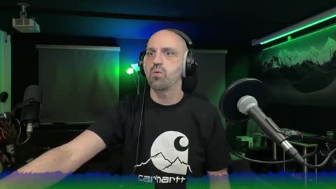 Snapshot of splivke chatting on 04.10.26 Splivke online show from 04.10.26