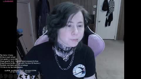 Snapshot of spookybat chatting on 03.05.25 Shio online show from 03.05.25