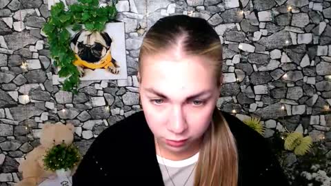 Karina online show from 10.07.25