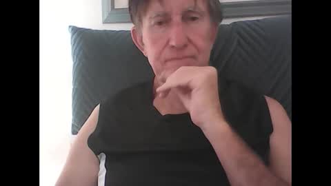 Snapshot of sportbill181 chatting on 11.16.25 sportbill181 online show from 11.16.25