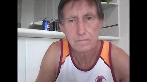Snapshot of sportbill181 chatting on 05.06.26 sportbill181 online show from 05.06.26